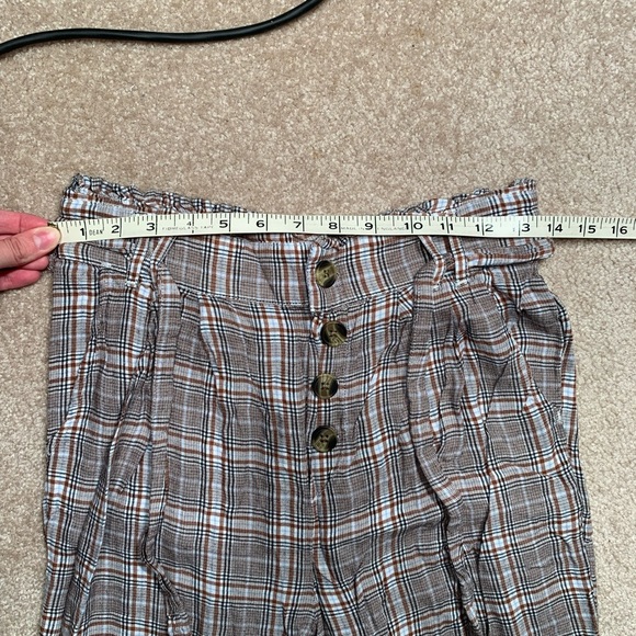 American Eagle Plaid Flowy Pants - Picture 9 of 12